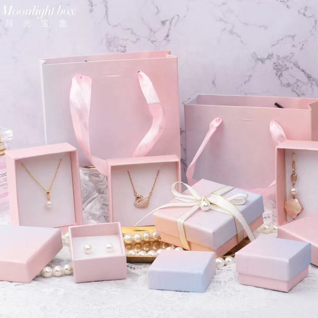 2023 New design Customized corrugated shipping box Cardboard Paper Jewelry Packaging Shipping Boxes