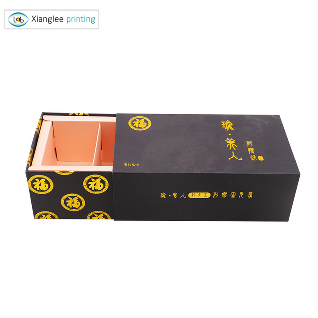 Custom Luxury White Magnet Flap Clothing Paper Box Foldable Magnetic Closure Gift Boxes With Black Ribbon